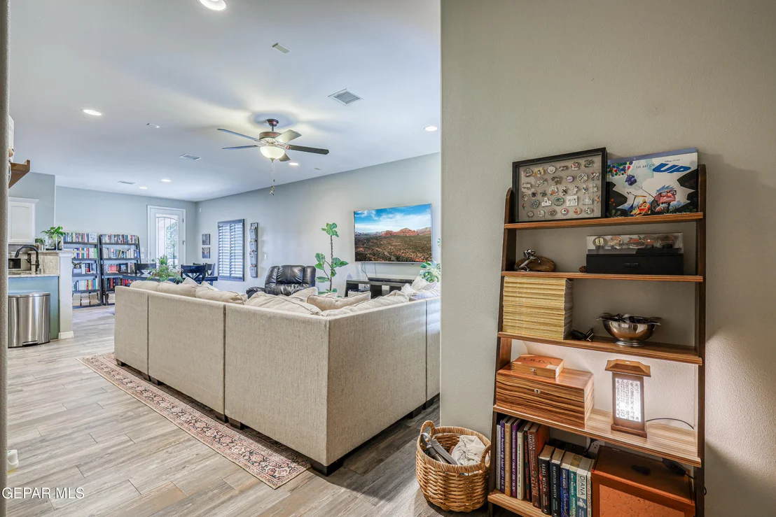 Photo of 2109 ROBERT DRENNAN Place