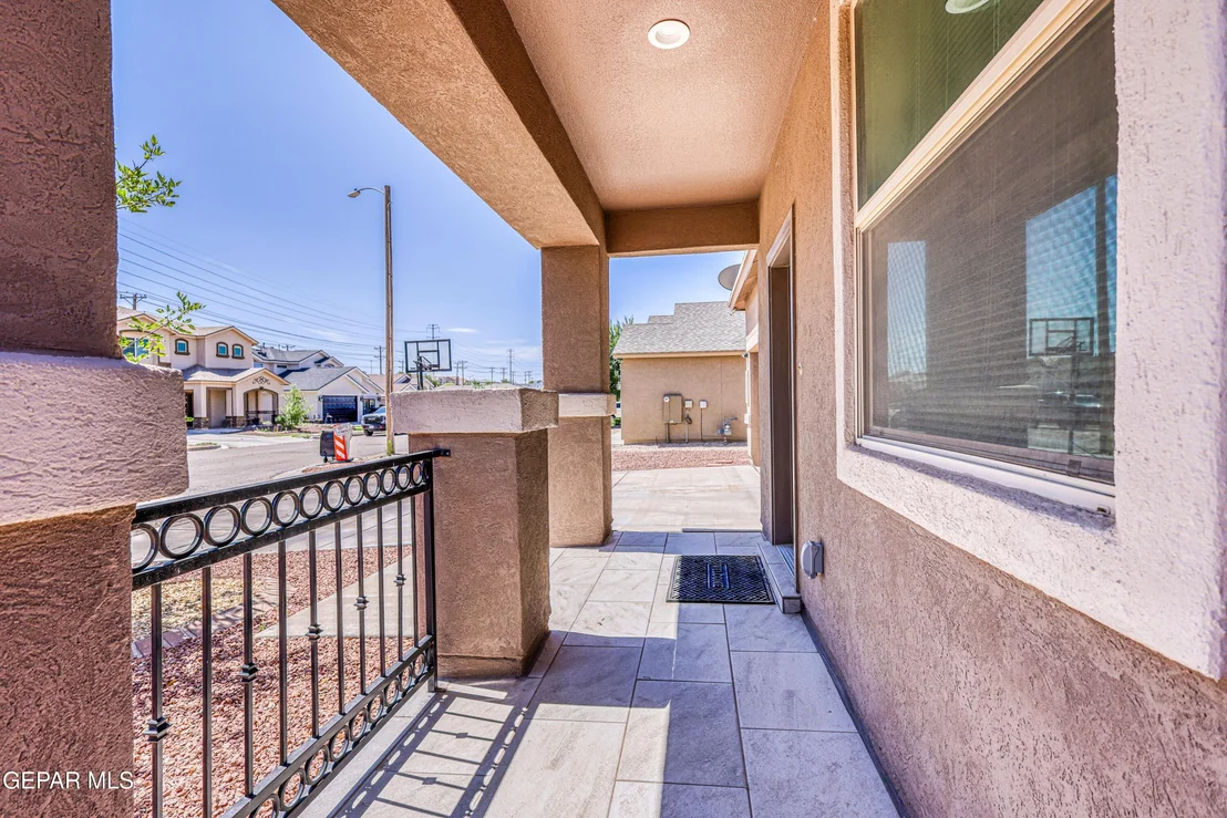 Photo of 6553 GEYSER Drive