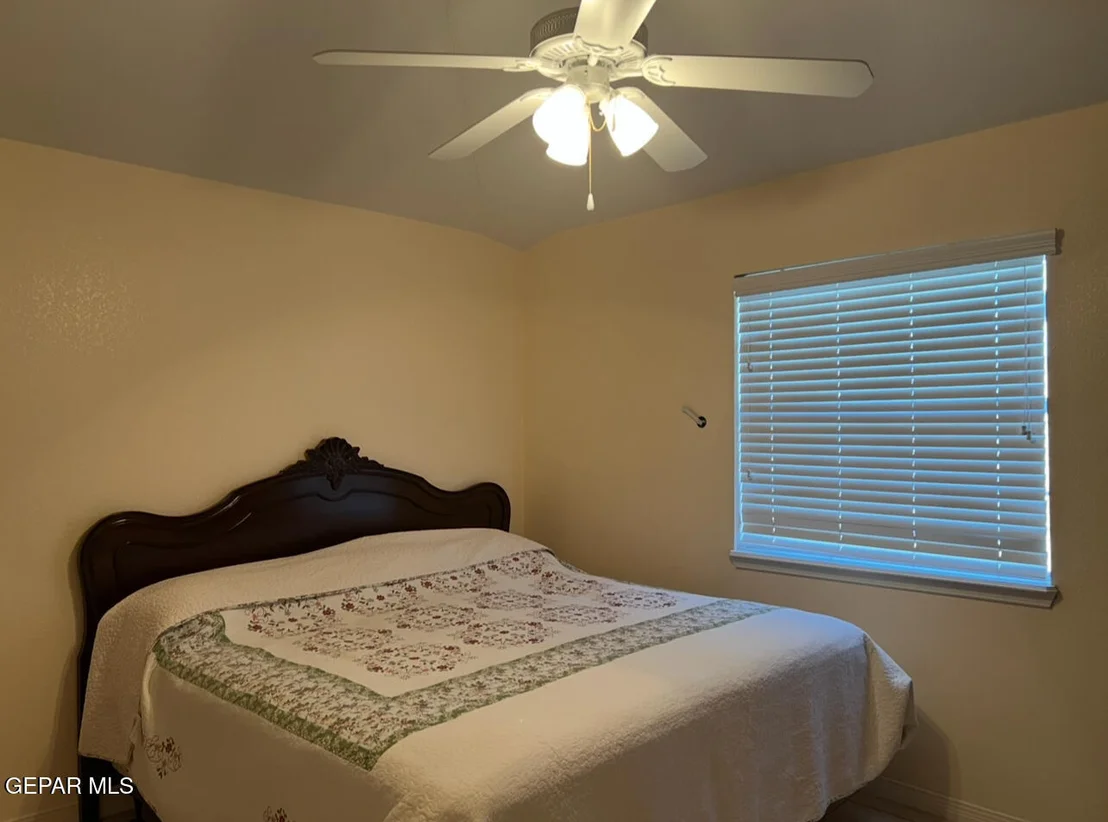 Photo of 225 PEYTON Road