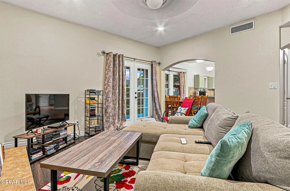 Photo of 6429 FRANKLIN RIDGE Drive