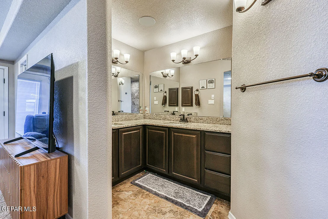 Photo of 12360 STANSBURY Drive