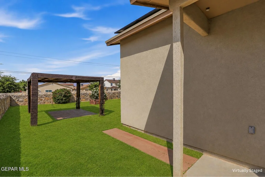 Photo of 7152 MESQUITE TREE Lane
