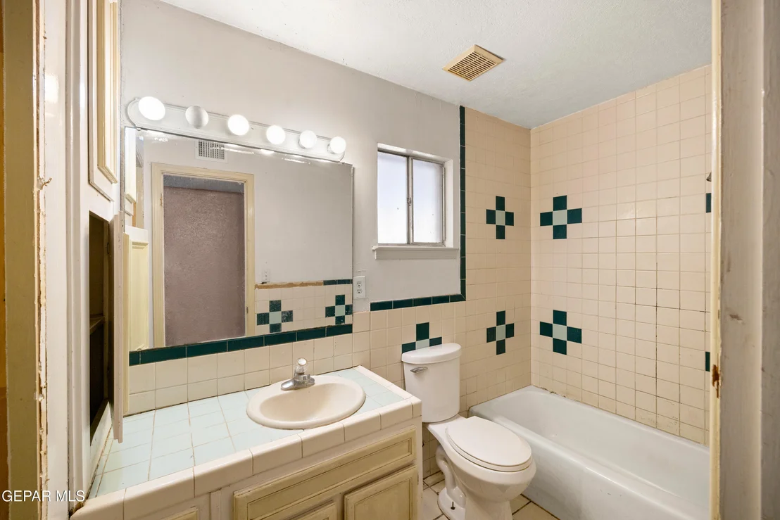 Photo of 11058 bob stone Drive