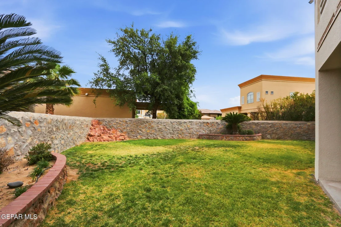 Photo of 5806 DIAMOND POINT Circle