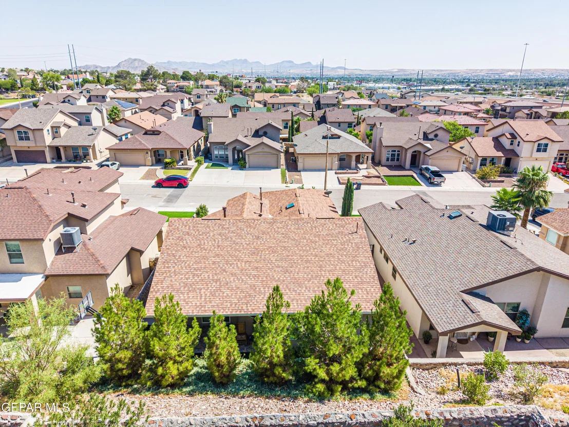 Photo of 7713 OAK LANDING Drive