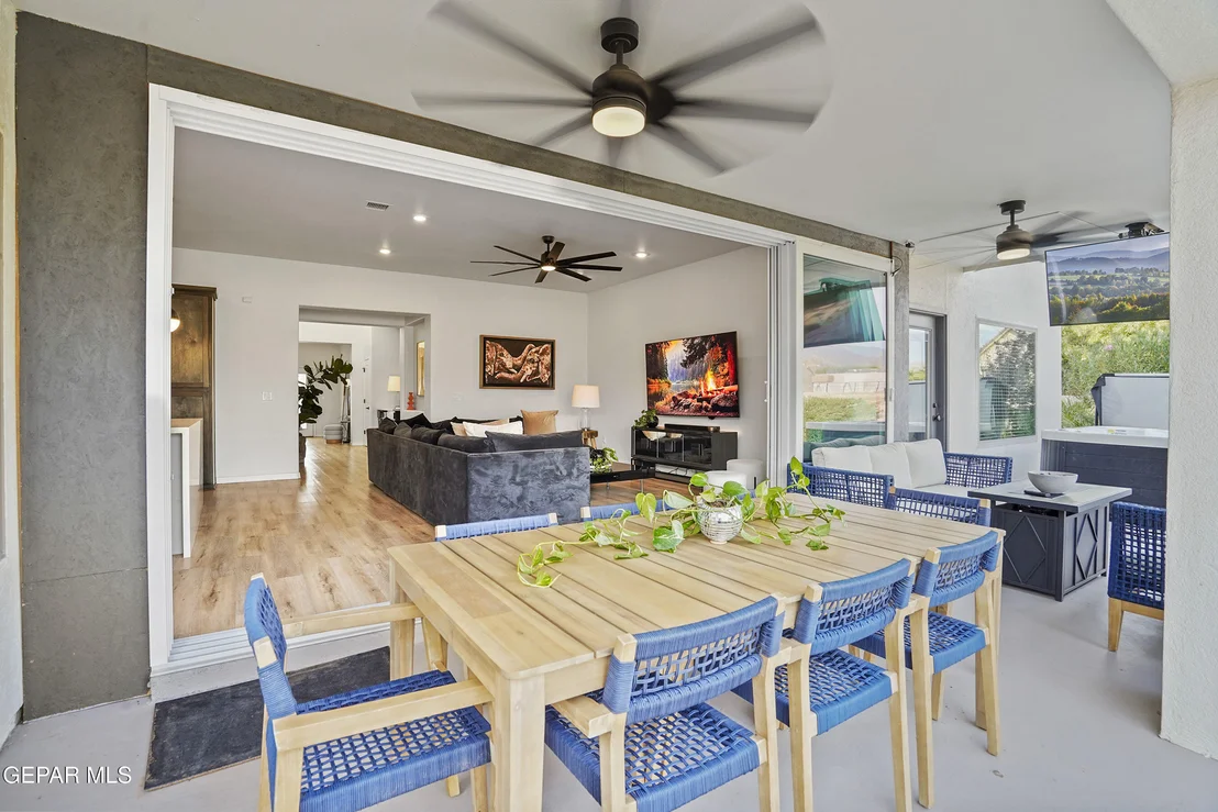 Photo of 5500 VALLEY OAK Drive