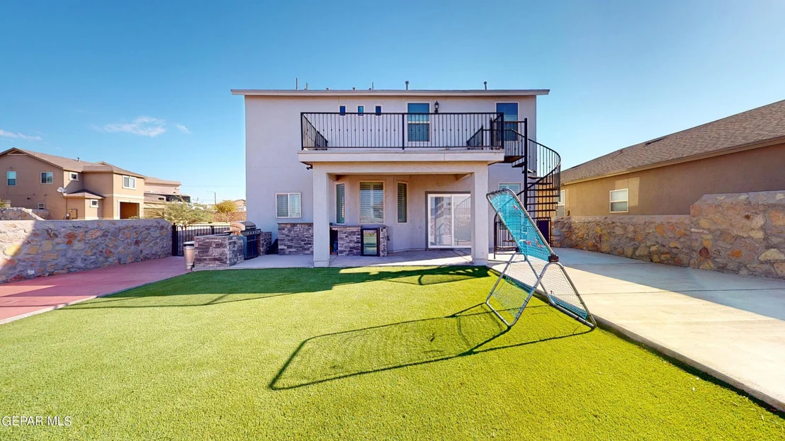 Photo of 13870 SUMMER Way
