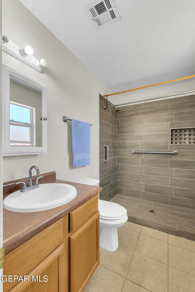 Photo of 708 Weiermann