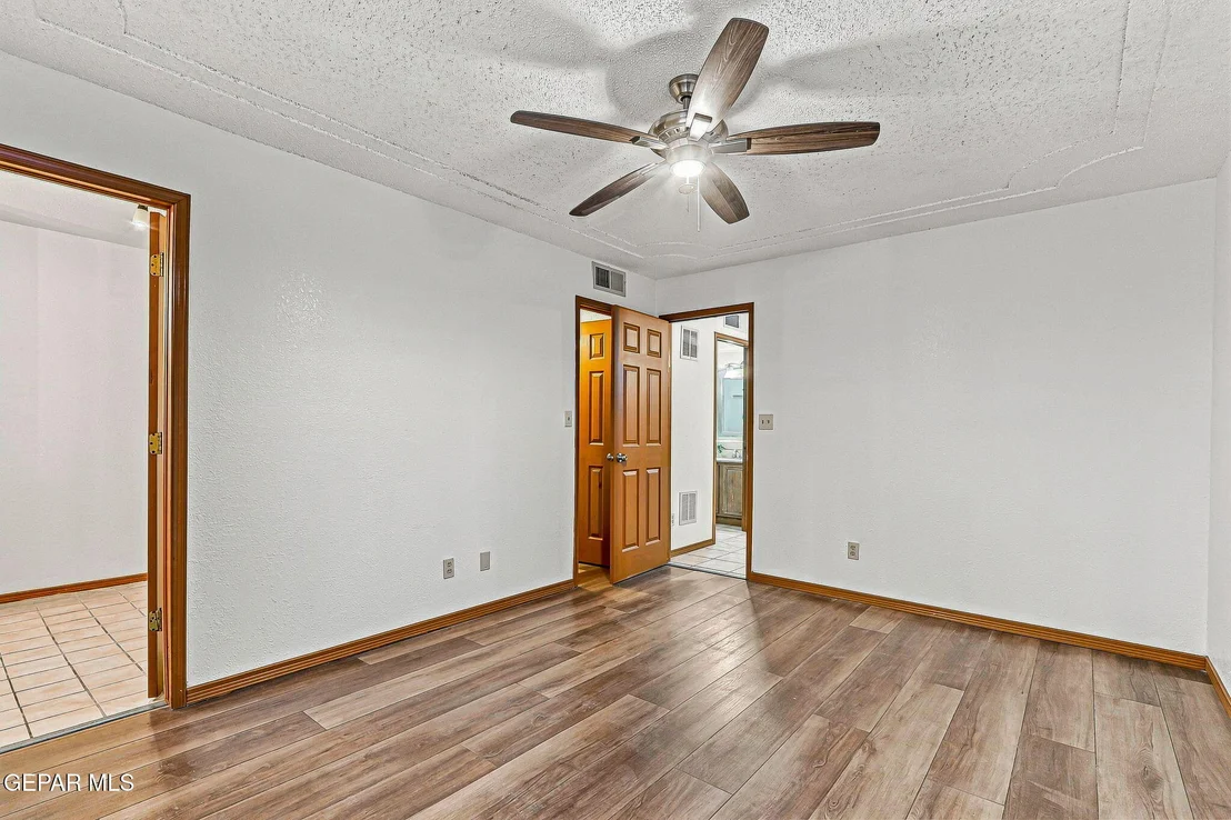 Photo of 912 TOTONACA Lane