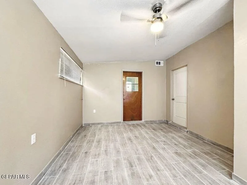 Photo of 7215 Barker Road