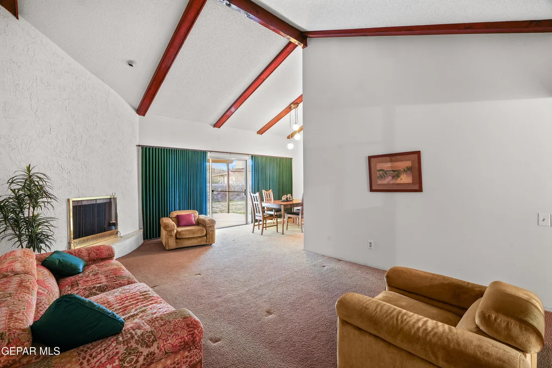 Photo of 1417 MONTE NEGRO Drive