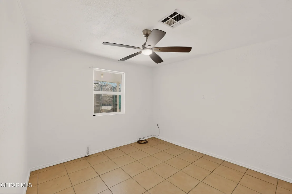 Photo of 766 FREDERICK Road