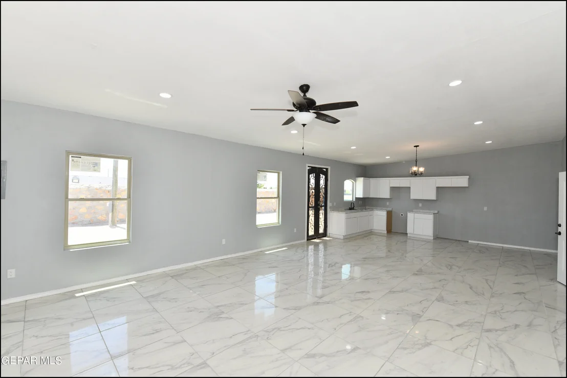 Photo of 1017 Ojinaga Road