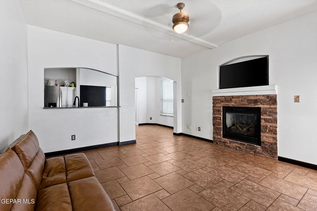 Photo of 12441 Paseo Blanco Drive