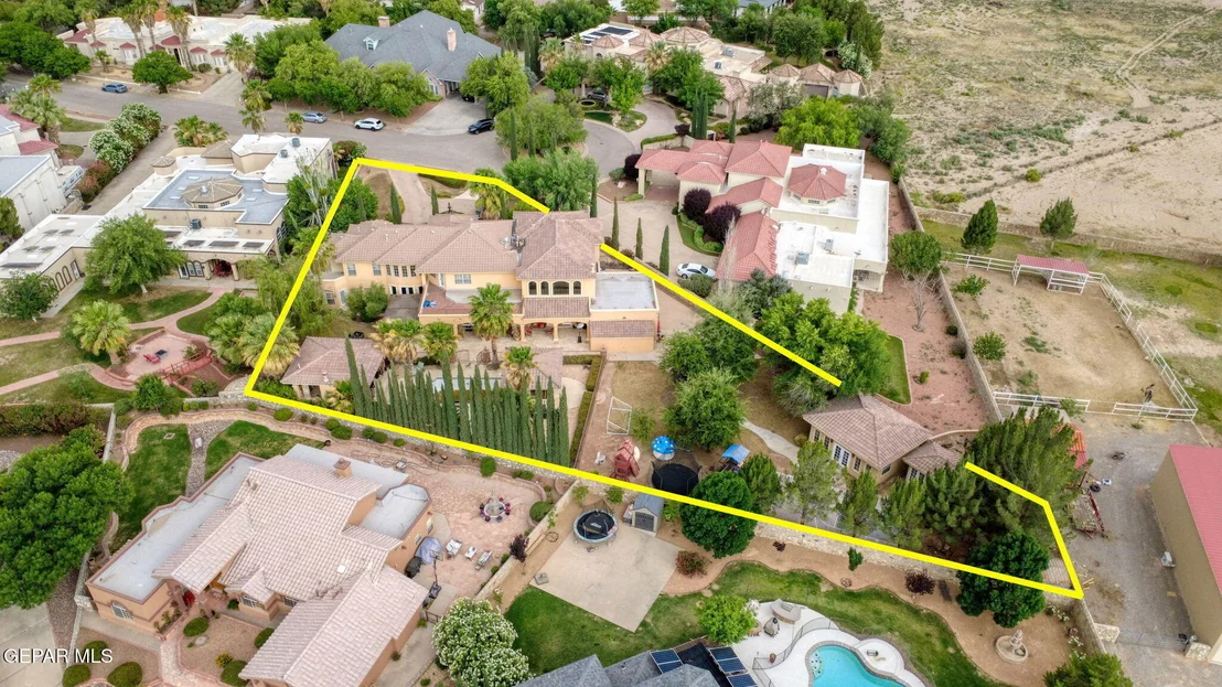 Photo of 609 MEADOW WILLOW Drive