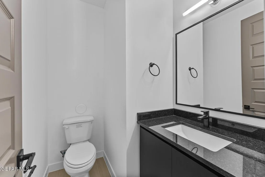 Photo of 13949 Lorenz Avenue