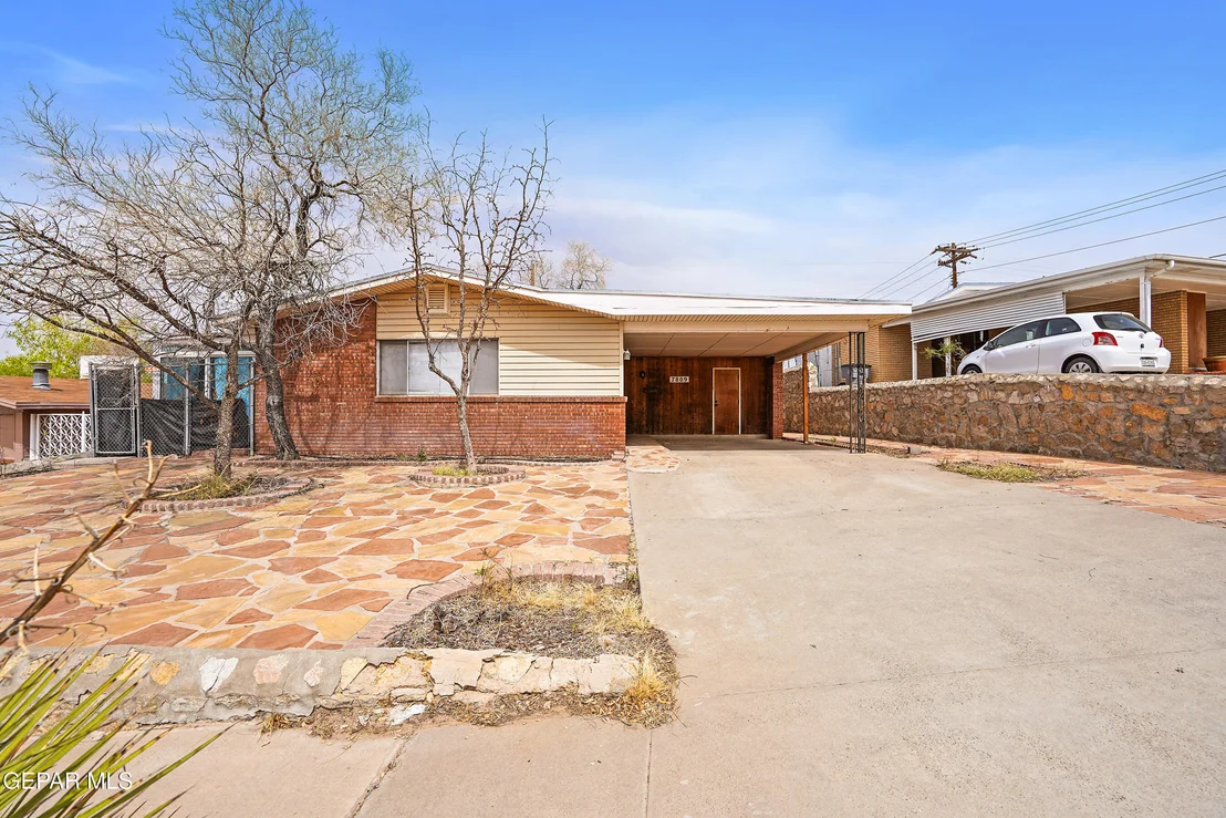 Photo of 7809 Hemlock Street