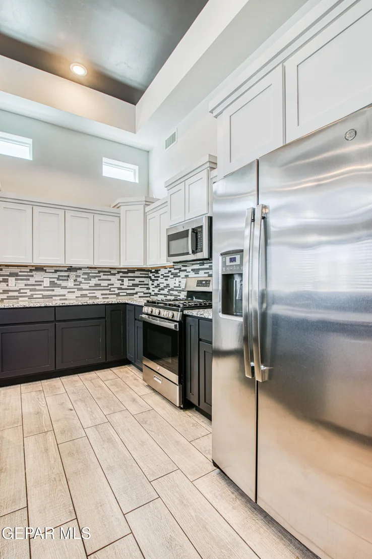 Photo of 12316 DESERT PINE Avenue