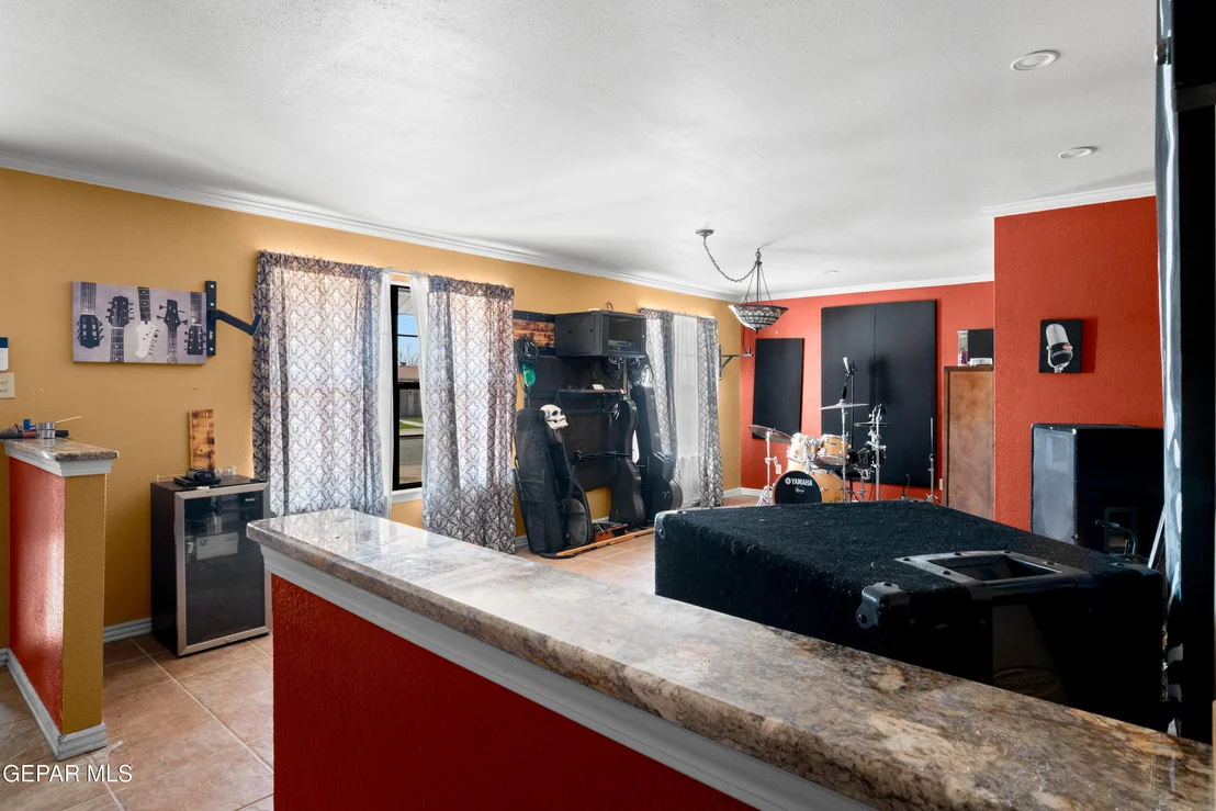 Photo of 2021 Oceanside Drive