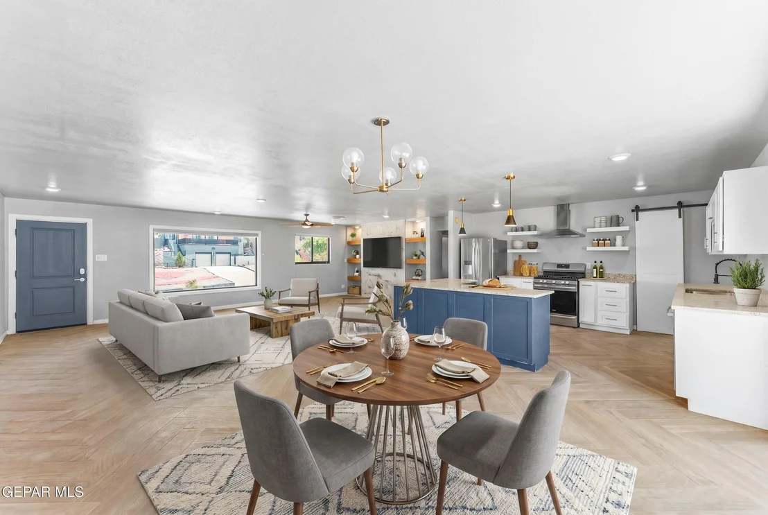 Photo of 814 GALLOWAY Drive