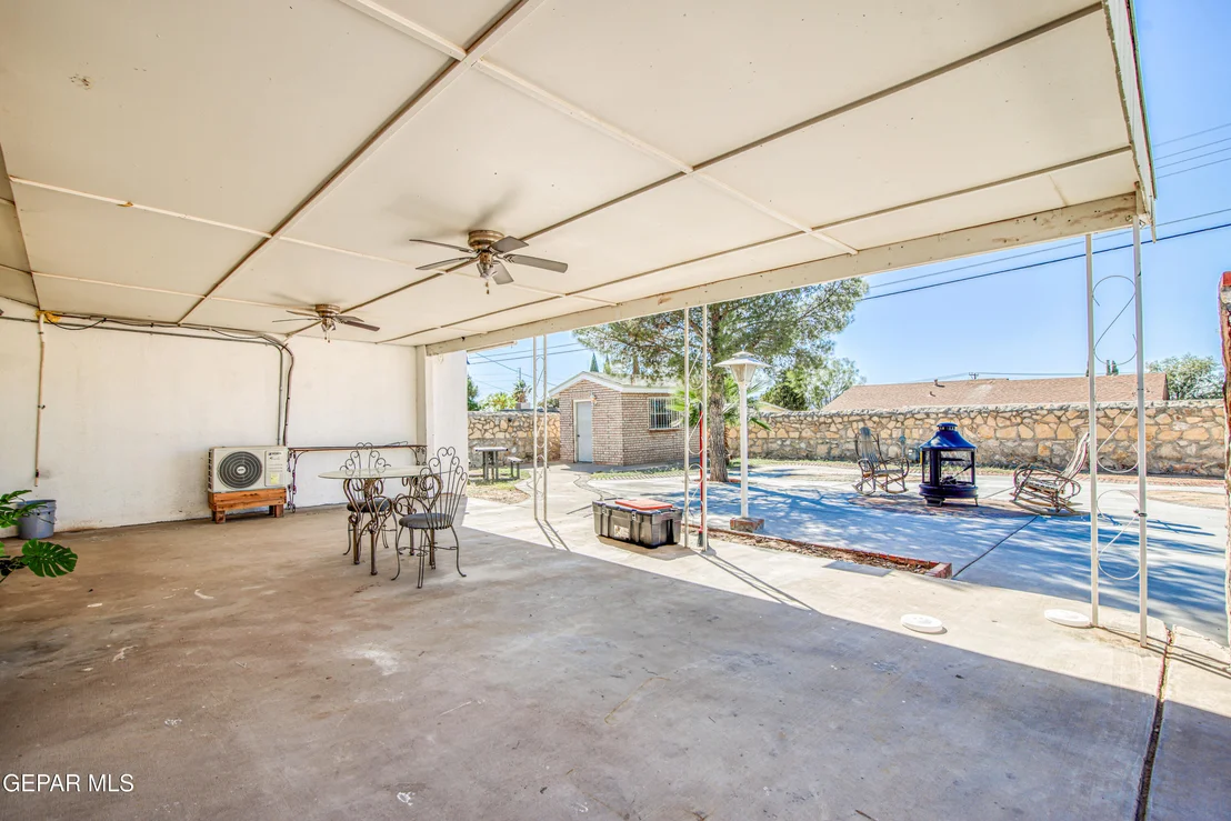 Photo of 1121 Belen Road