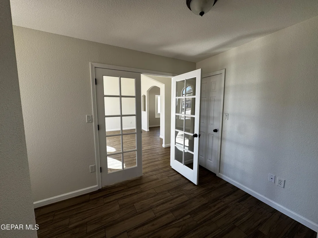 Photo of 3163 SARINA Circle
