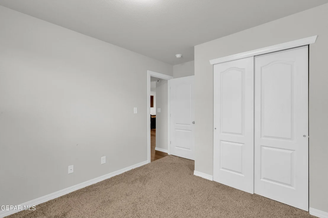 Photo of 1069 WHITEBRUSH Road