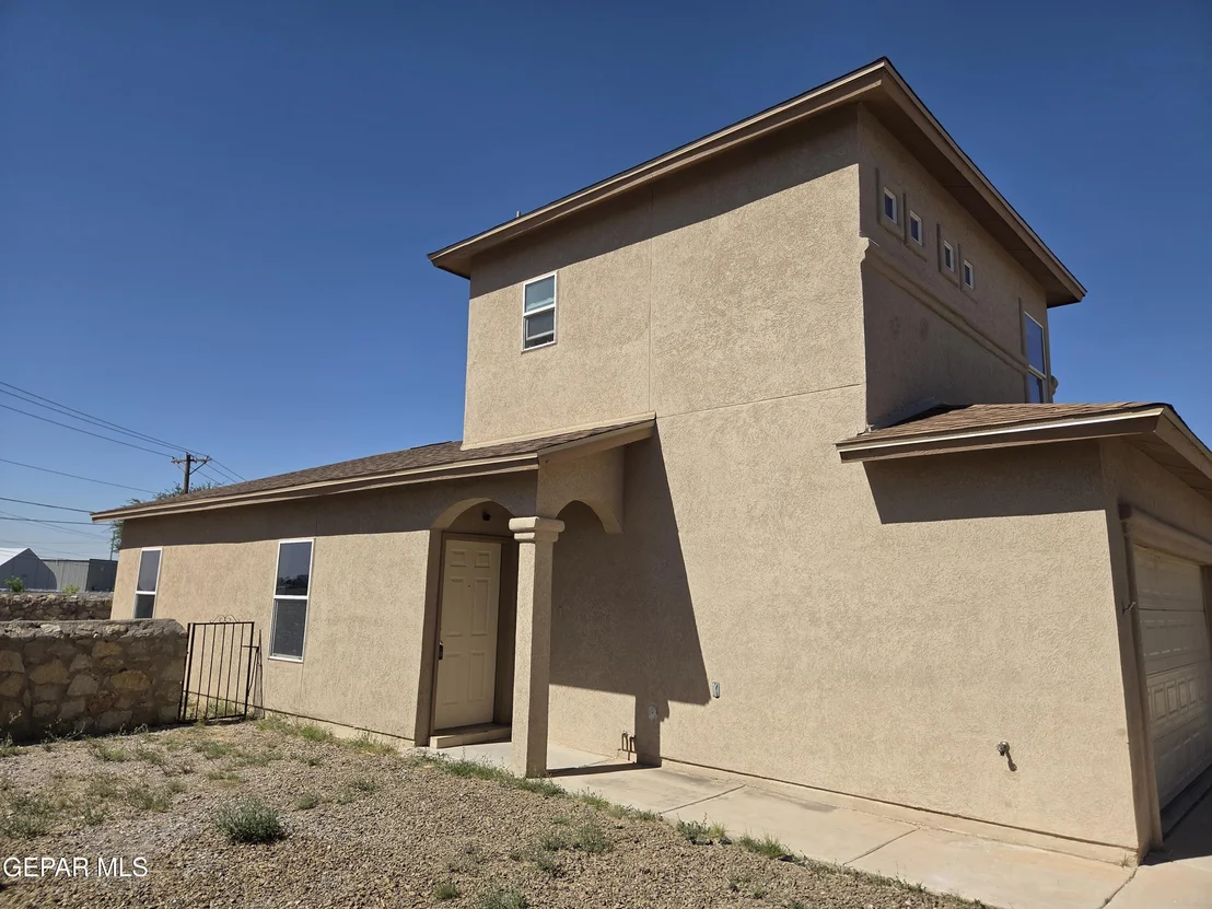 Photo of 10400 SILVERCLOUD Drive