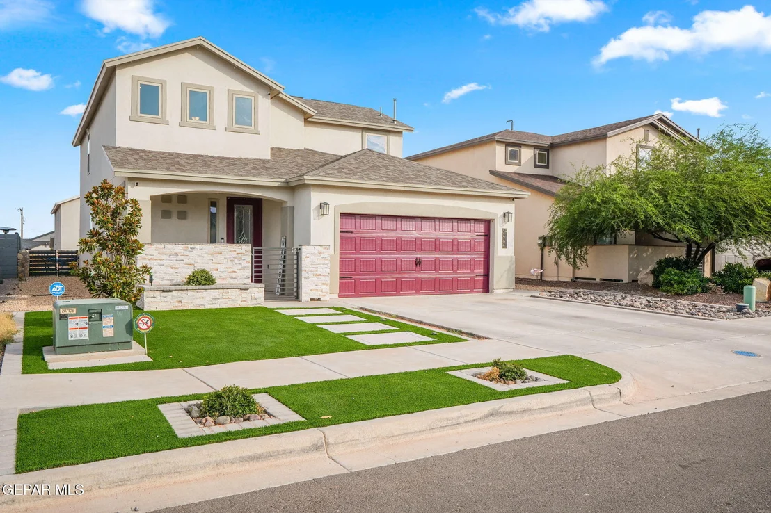 Photo of 5464 Stonehill Drive