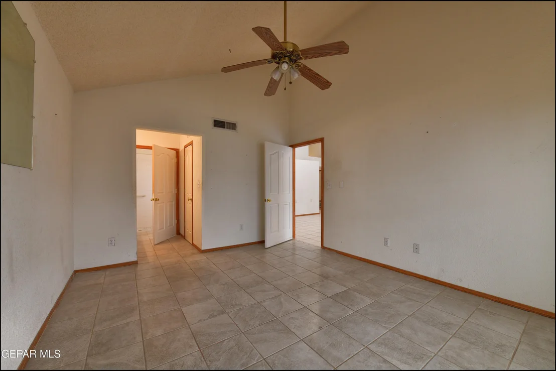 Photo of 1348 Black Ridge Drive