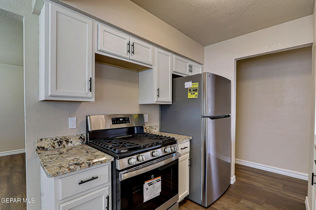 Photo of 7131 Clemente Avenue