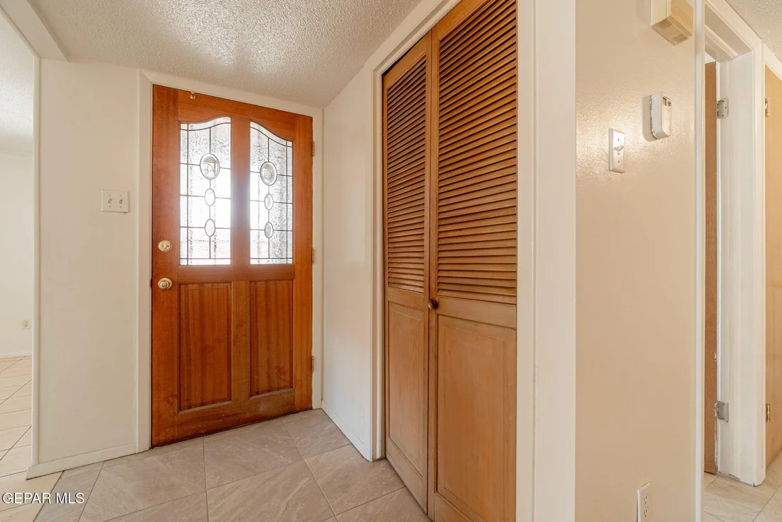 Photo of 3217 SHETLAND Road