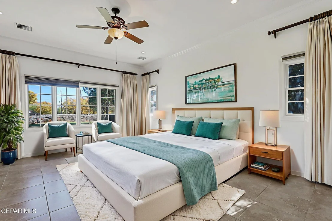 Photo of 5540 Westside Drive