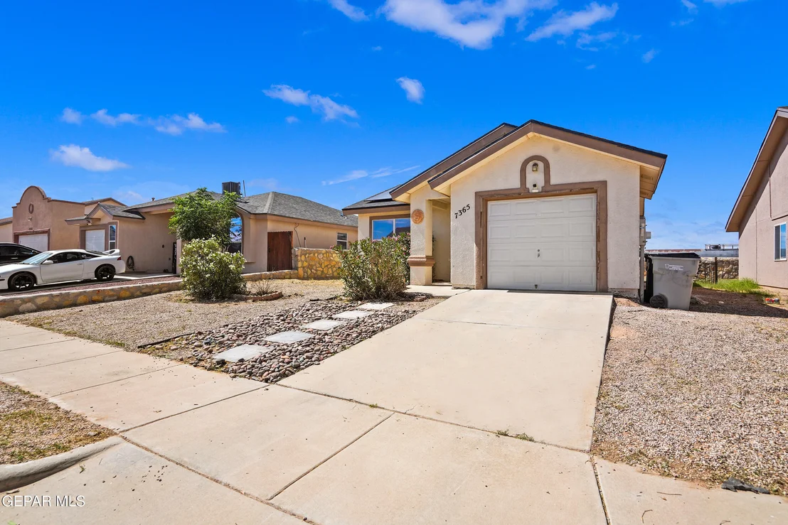 Photo of 7365 MESQUITE FLOR Drive