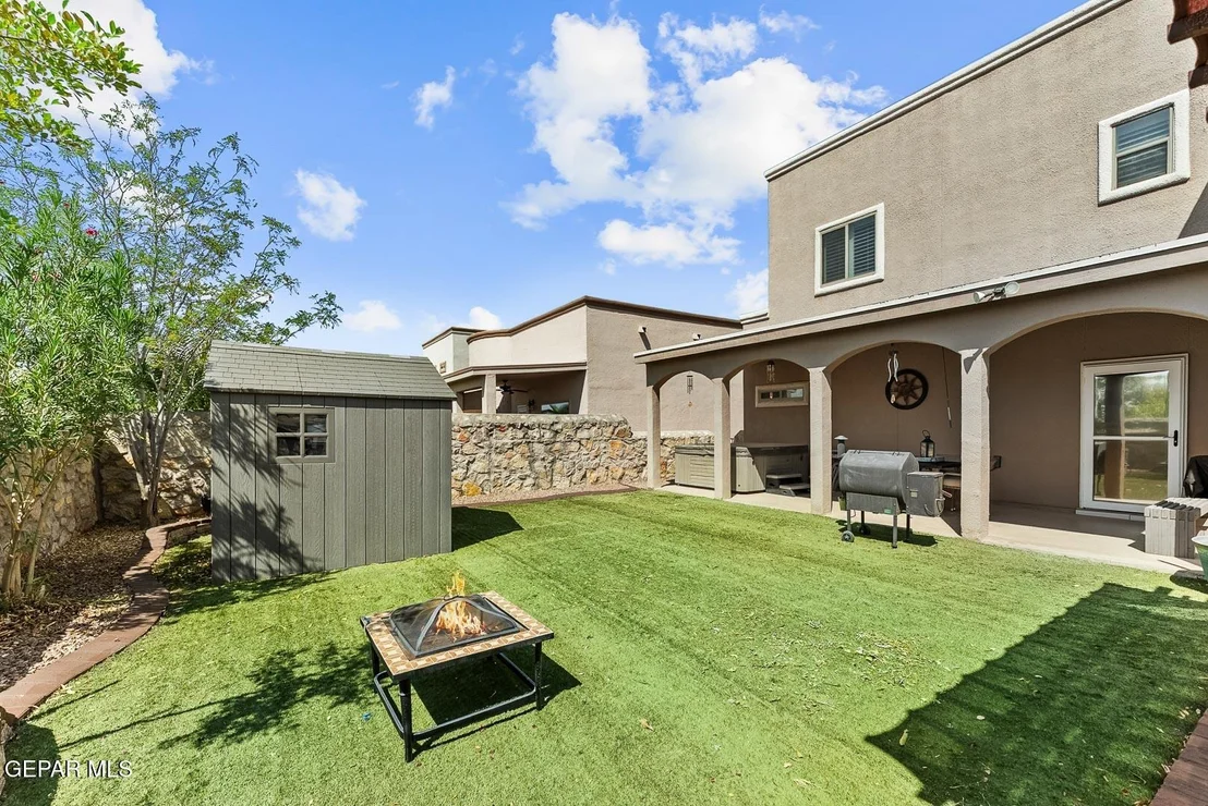 Photo of 7893 Enchanted View Drive