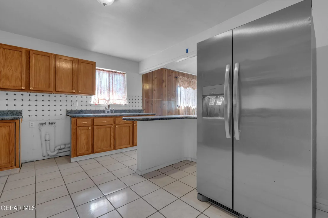 Photo of 3601 Truman Avenue