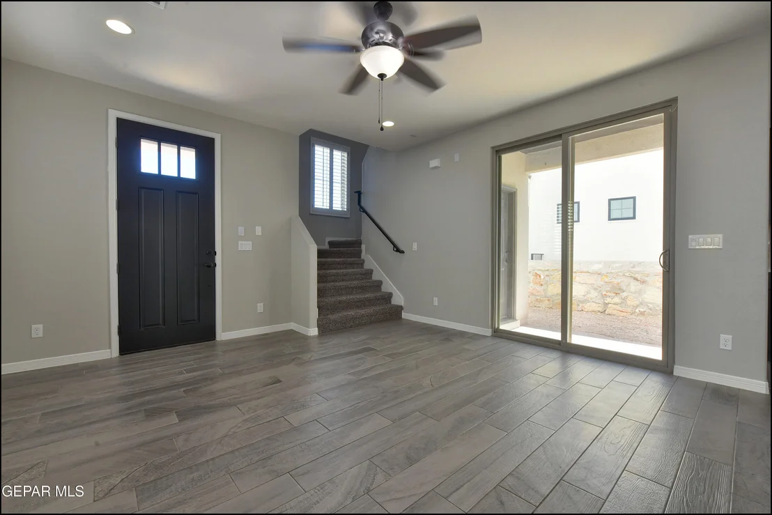 Photo of 4553 Mark Avizo St