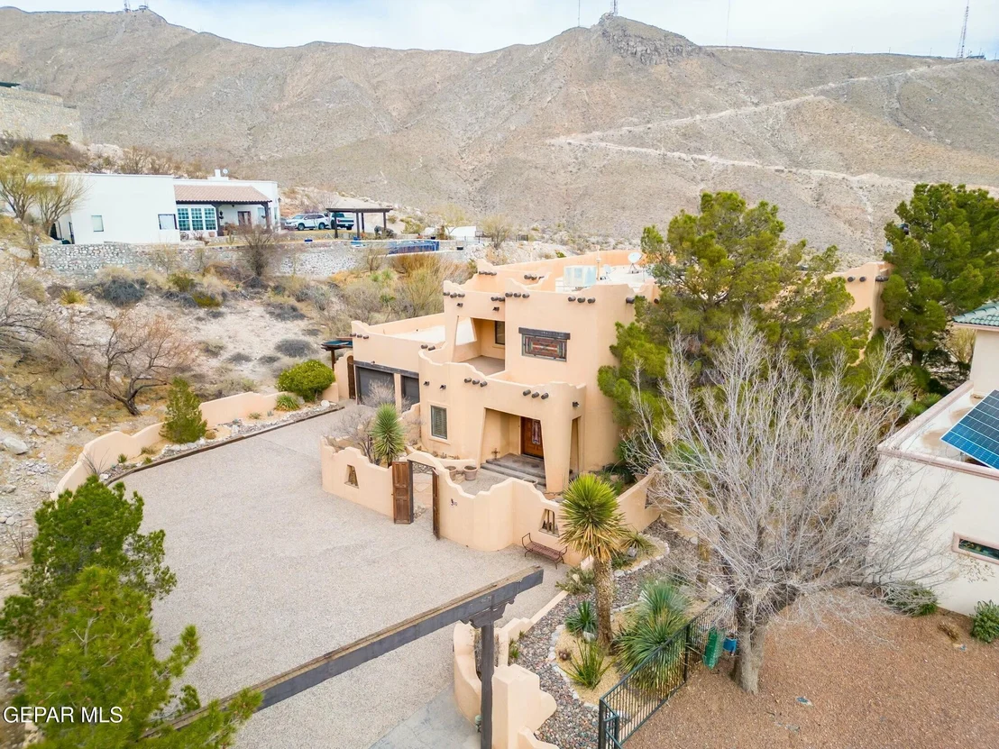 Photo of 10 Copper Crest Lane