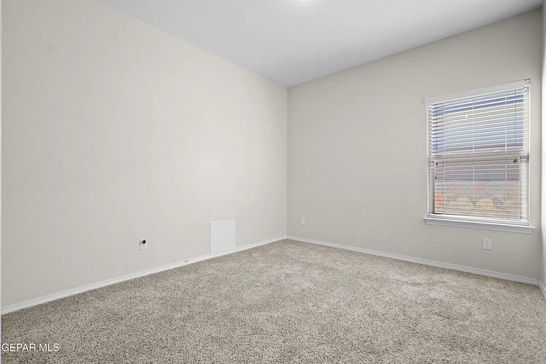 Photo of 2009 WILLIAM CAPLES Street