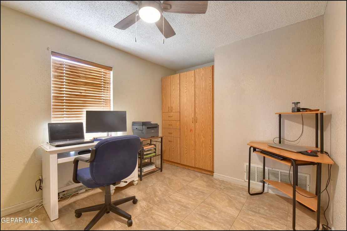 Photo of 7653 DIANJOU Drive