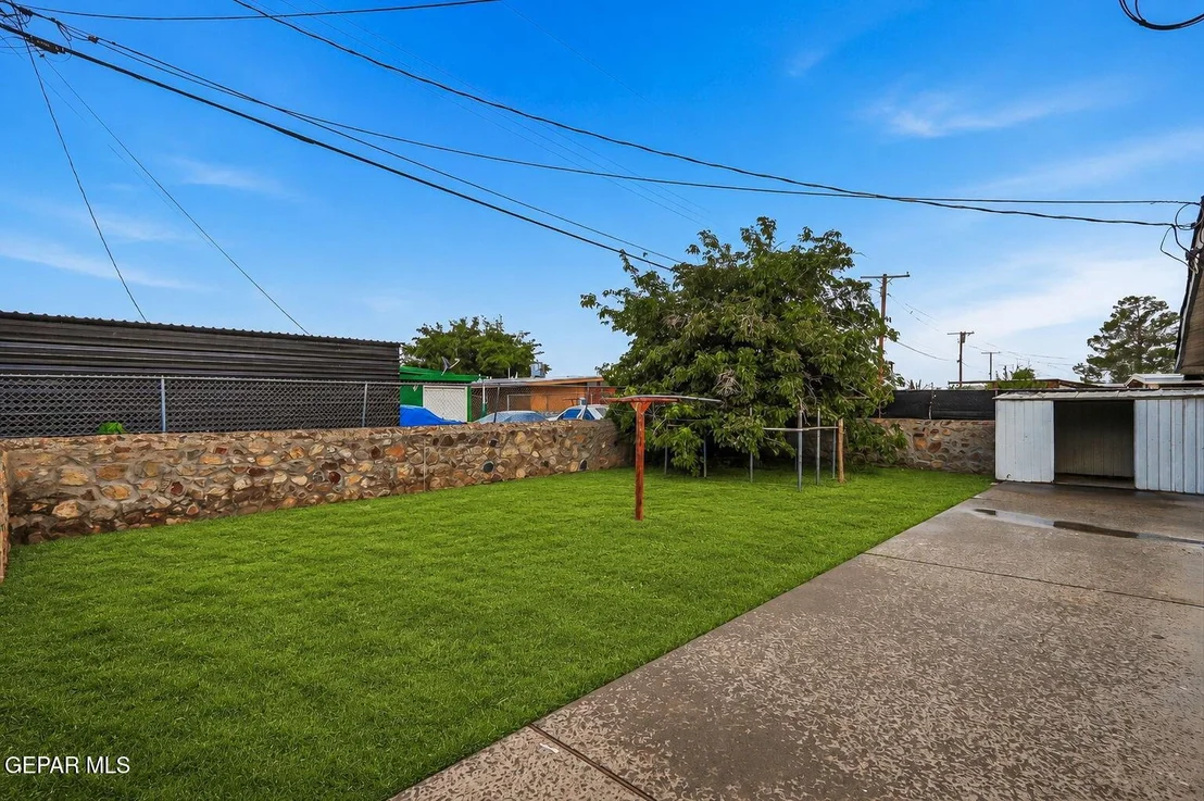 Photo of 8828 Mount Elbert Drive