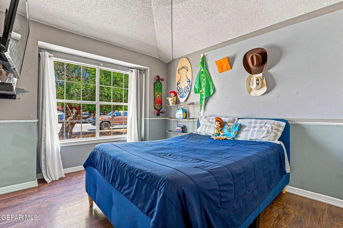Photo of 835 SUN CITY PARK Court