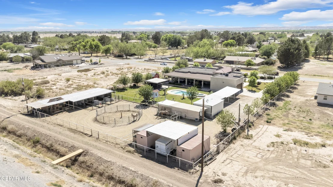 Photo of 7692 River View Drive