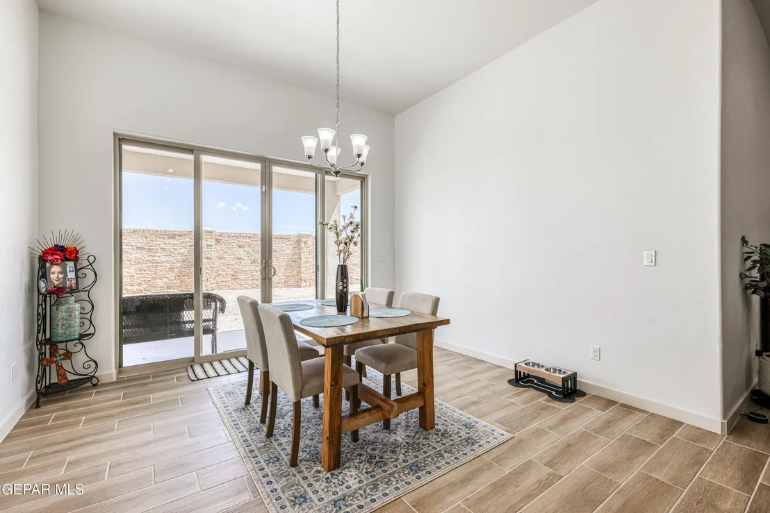 Photo of 7409 Enchanted Point Drive