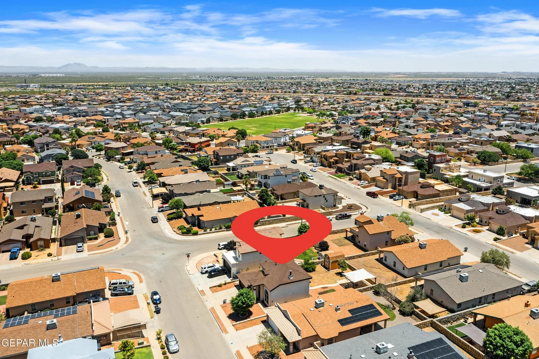 Photo of 5340 IGNACIO ALMANZAR Lane