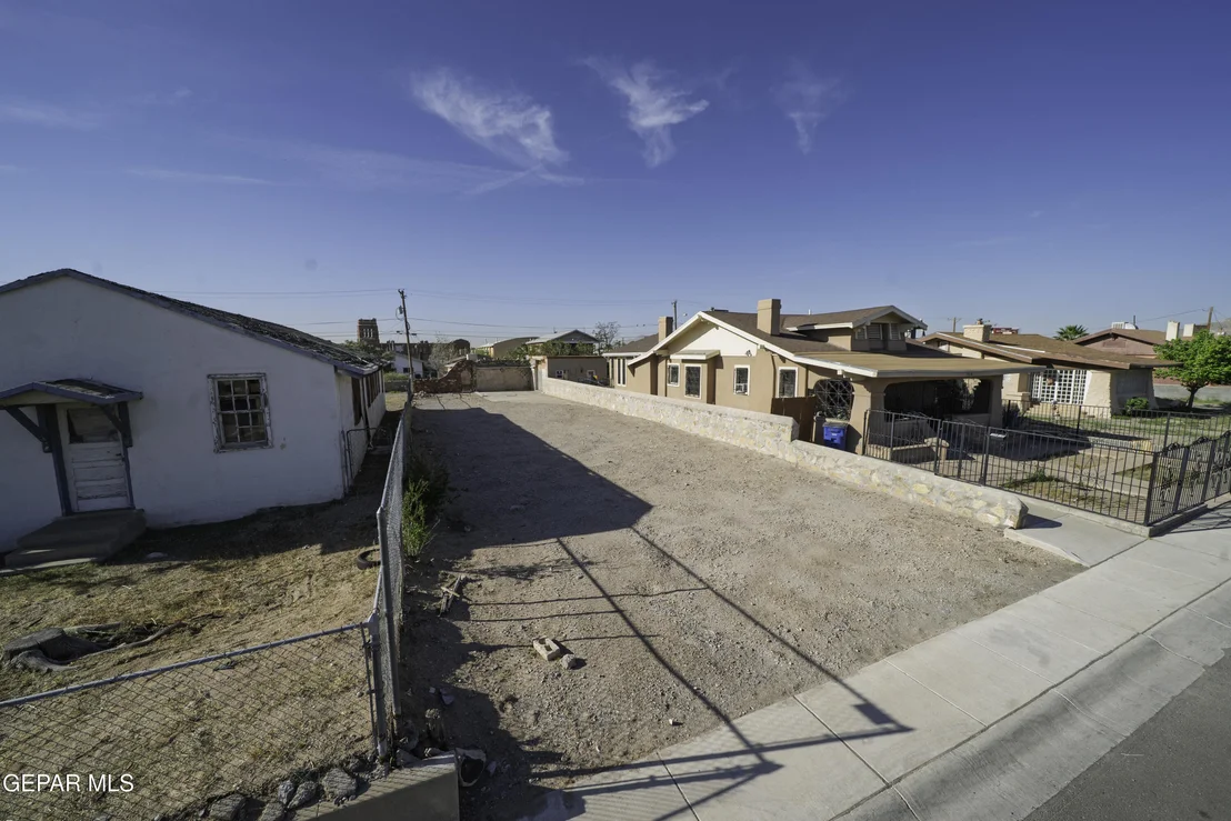 Photo of 3812 TROWBRIDGE Drive