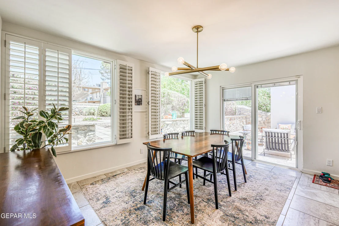 Photo of 2304 FLORENCE