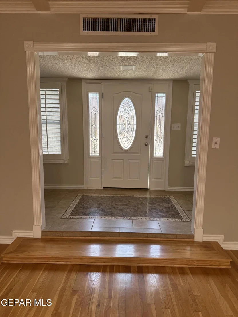 Photo of 3149 EDGEROCK Drive