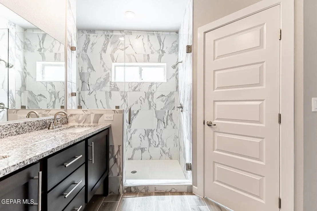 Photo of 15225 Composition Avenue