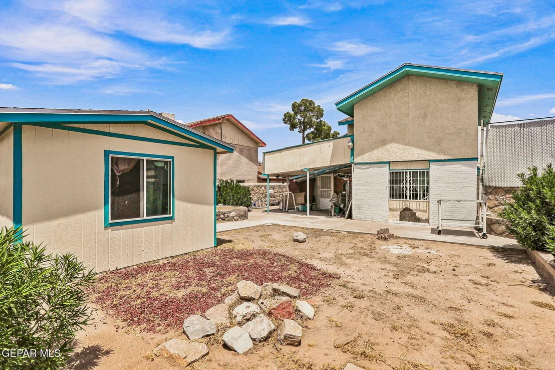 Photo of 11728 JOHN POLLEY Circle